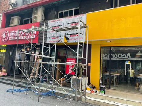 田林制作广告招牌如何避免它发黄？